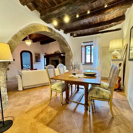 Casafraborgo شقة